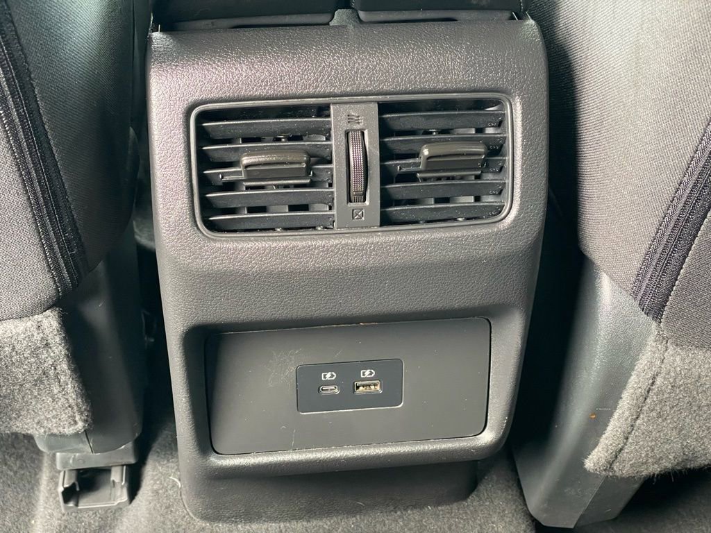 Certified 2023 Nissan Rogue SV AWD/4WD image 8