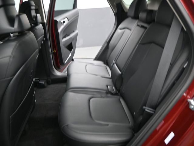 Used 2025 Kia Sportage SX image 12