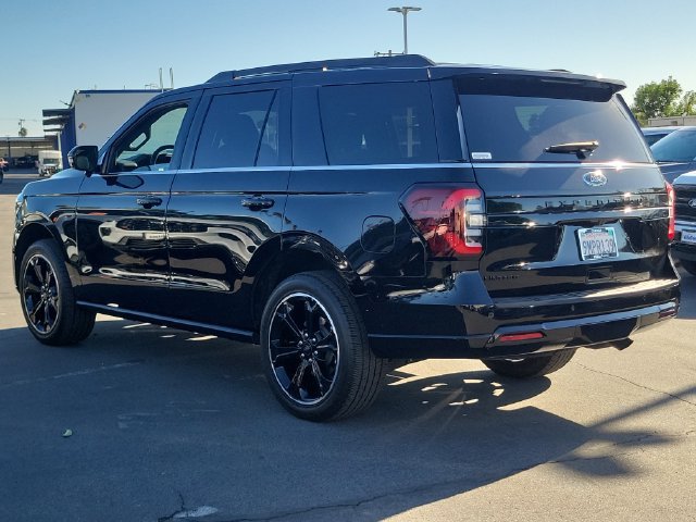 Certified 2024 Ford Expedition Limited AWD/4WD image 2