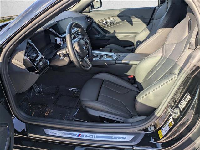 Certified 2023 BMW Z4 M40i w/ Premium Package image 16