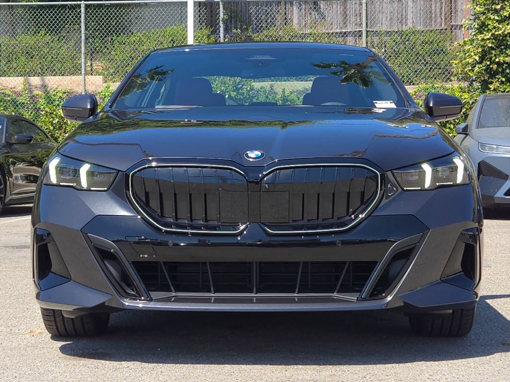 New 2027 BMW 530i w/ M Sport Package RWD image 2