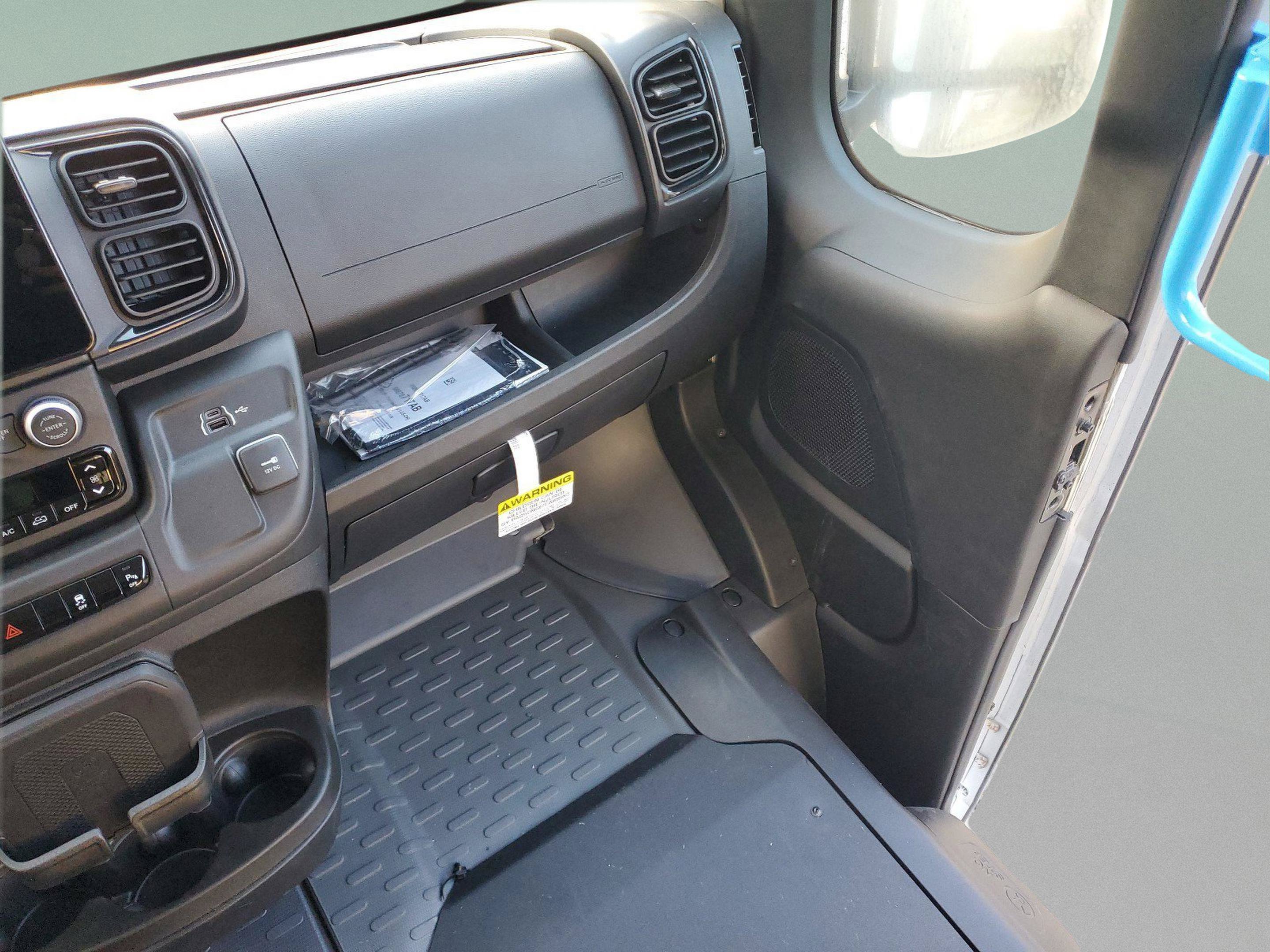 New 2025 RAM ProMaster 3500 FWD image 22
