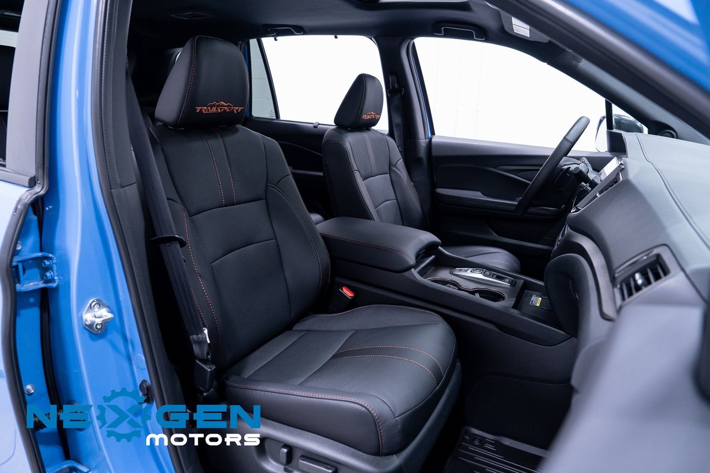 Used 2025 Honda Passport TrailSport image 49