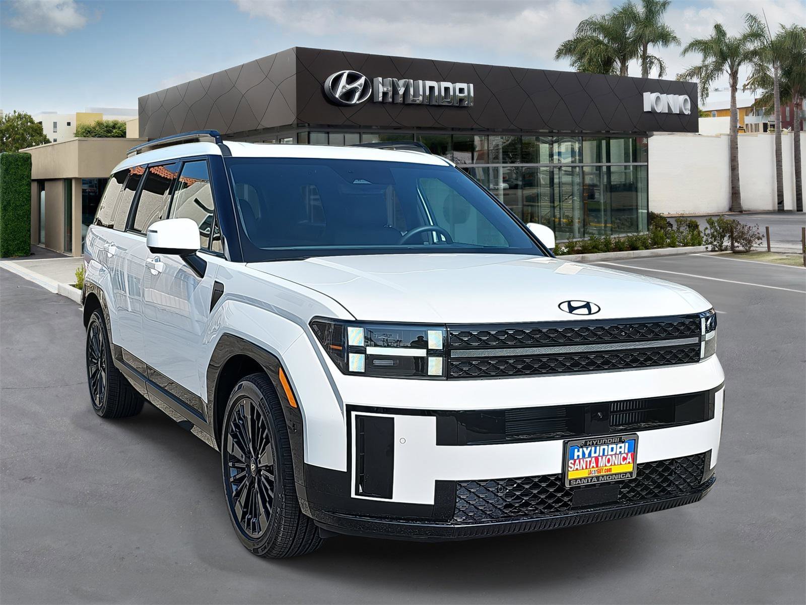 New 2025 Hyundai Santa Fe Calligraphy image 1