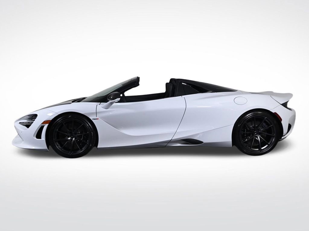 New 2027 McLaren 750S Spider image 2