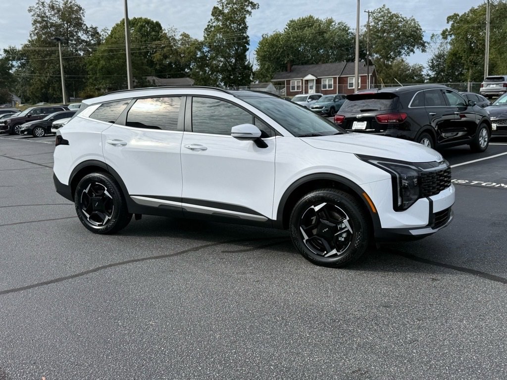 New 2026 Kia Sportage EX w/ EX Panorama Roof Package