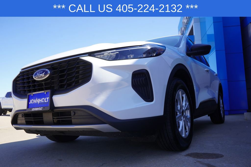 Used 2024 Ford Escape Active image 4