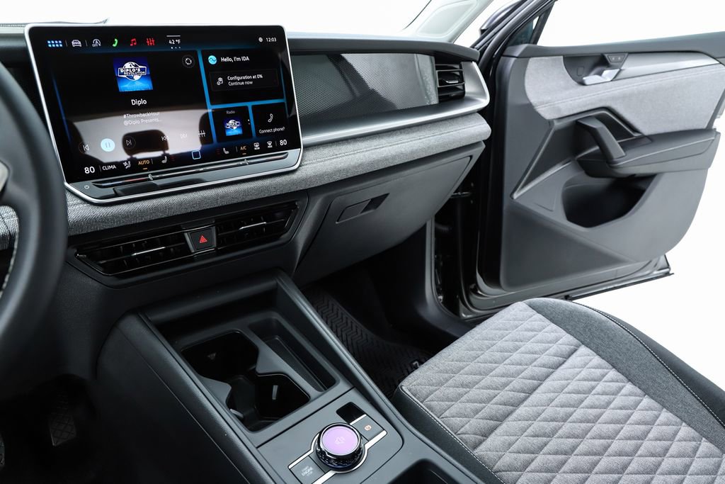 New 2026 Volkswagen Tiguan S image 60