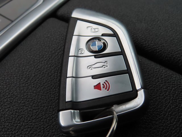 Used 2020 BMW X5 xDrive40i w/ Premium Package image 38