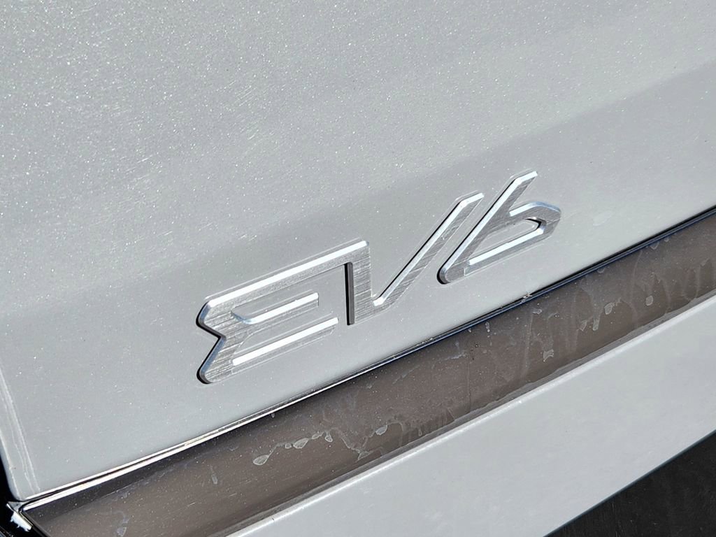 New 2025 Kia EV6 Wind image 12