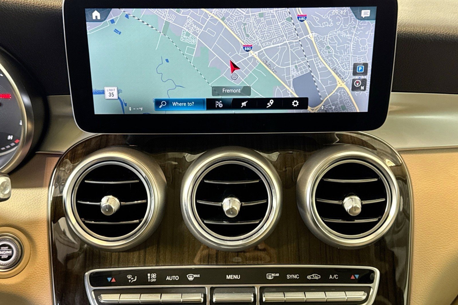 Used 2020 Mercedes-Benz GLC 300 image 13