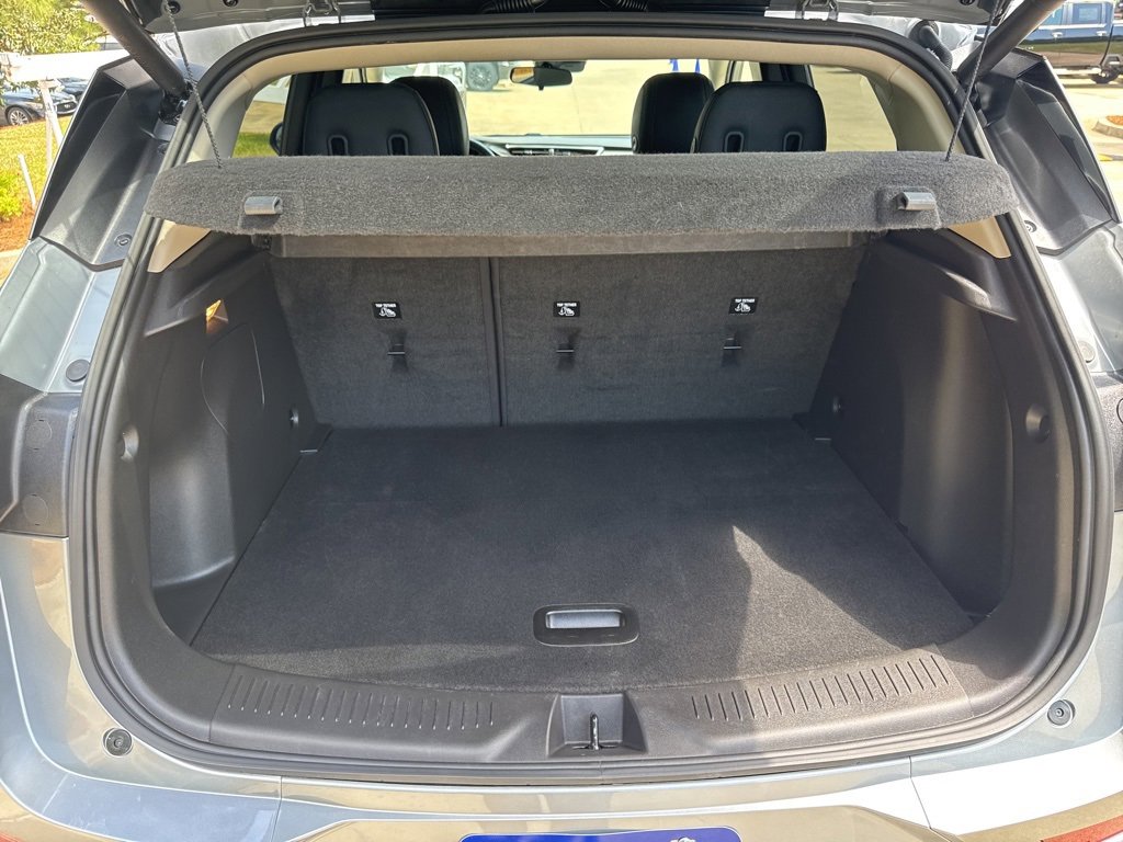Used 2023 Buick Encore GX Select w/ Sport Touring Package image 6