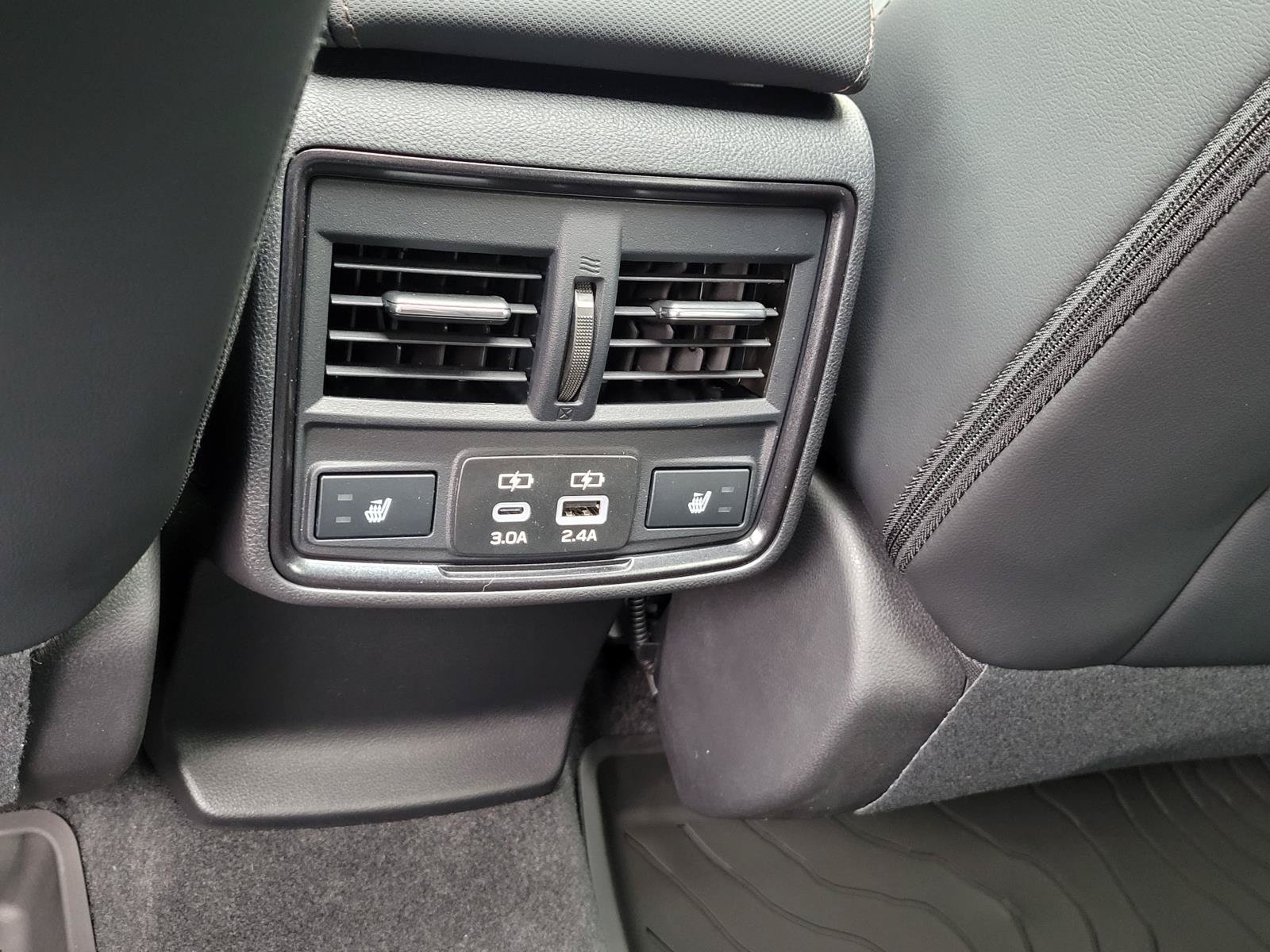 Used 2026 Subaru Forester Touring AWD/4WD image 11