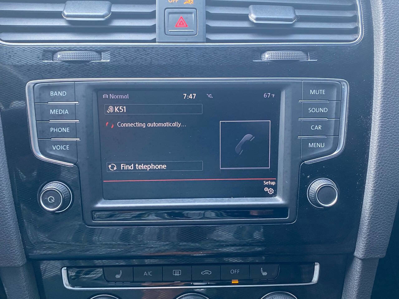 Used 2017 Volkswagen GTI Sport image 31