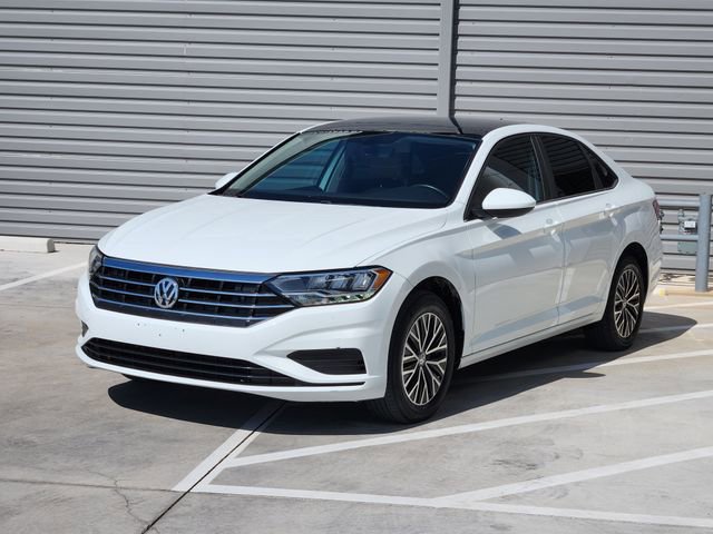 Used 2021 Volkswagen Jetta SE image 4