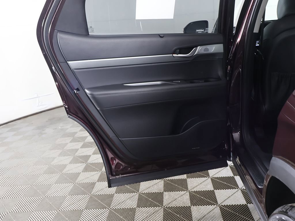 Used 2023 Hyundai Palisade SEL w/ Premium Package image 30