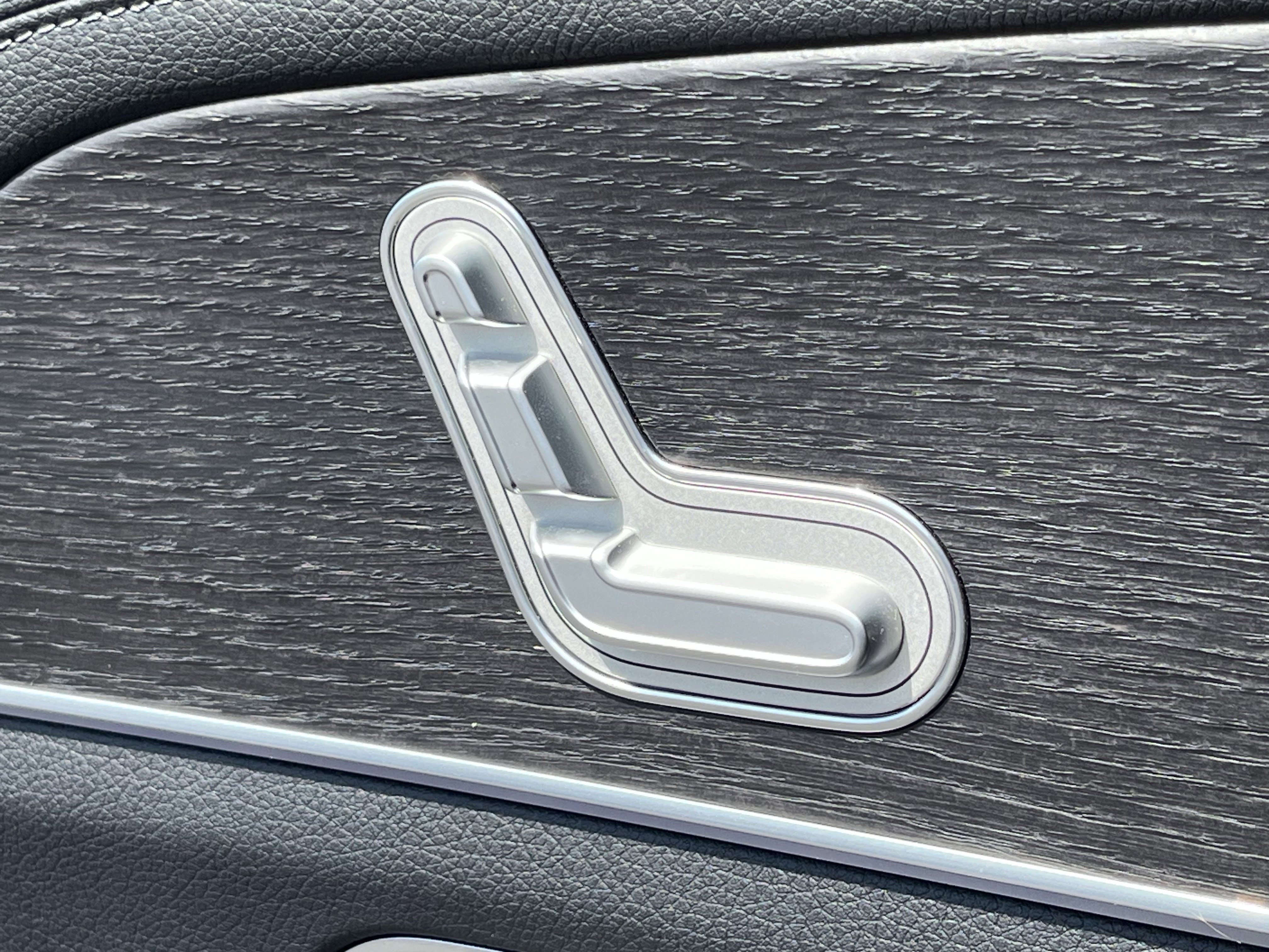 Used 2021 Mercedes-Benz GLS 580 4MATIC image 22