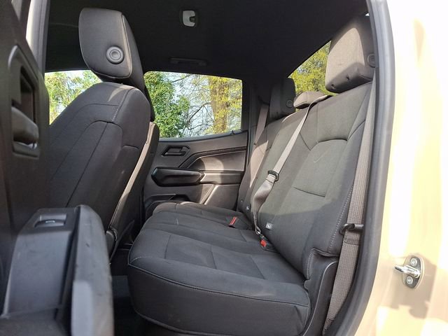 Used 2023 Chevrolet Colorado W/T image 10