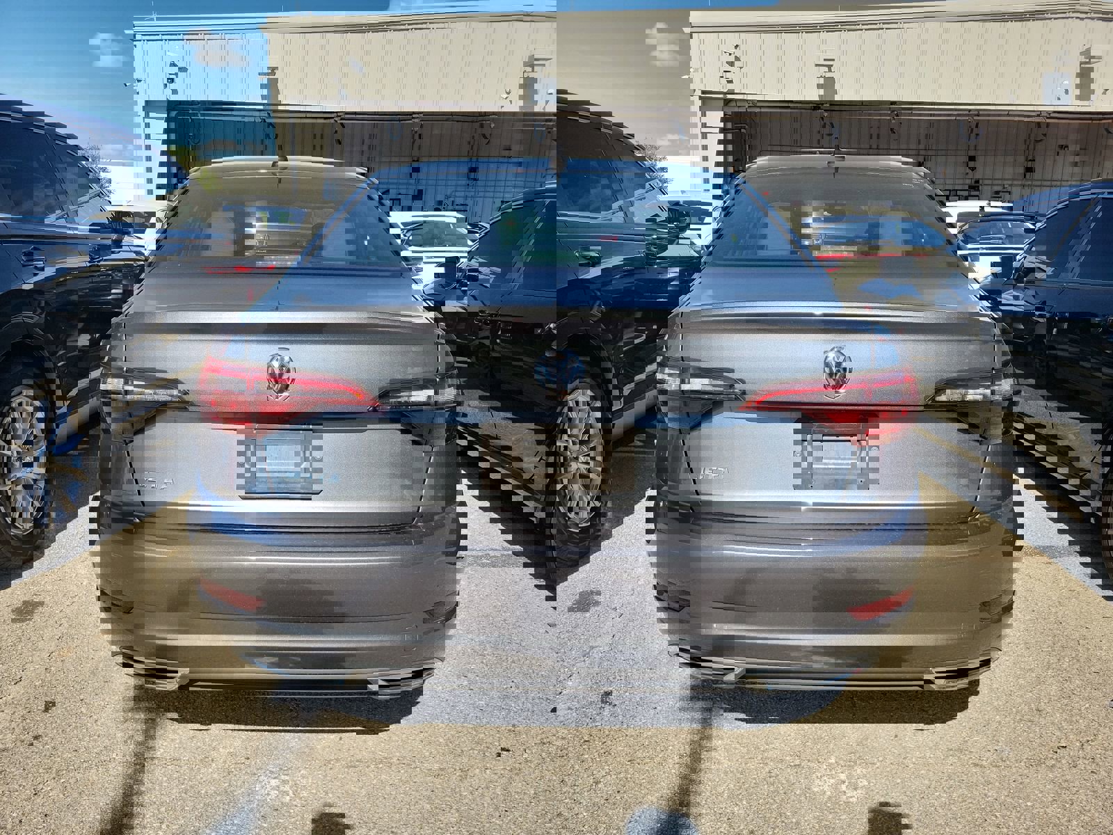 Used 2020 Volkswagen Jetta R-Line image 4