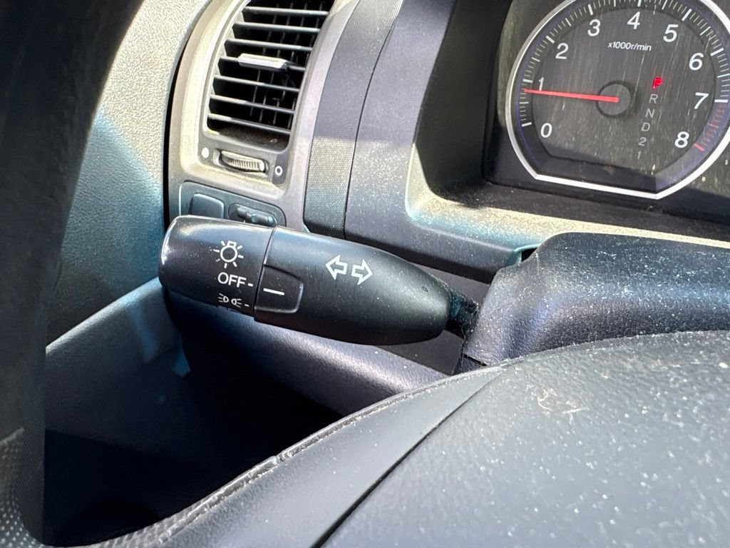 Used 2011 Honda CR-V LX image 27