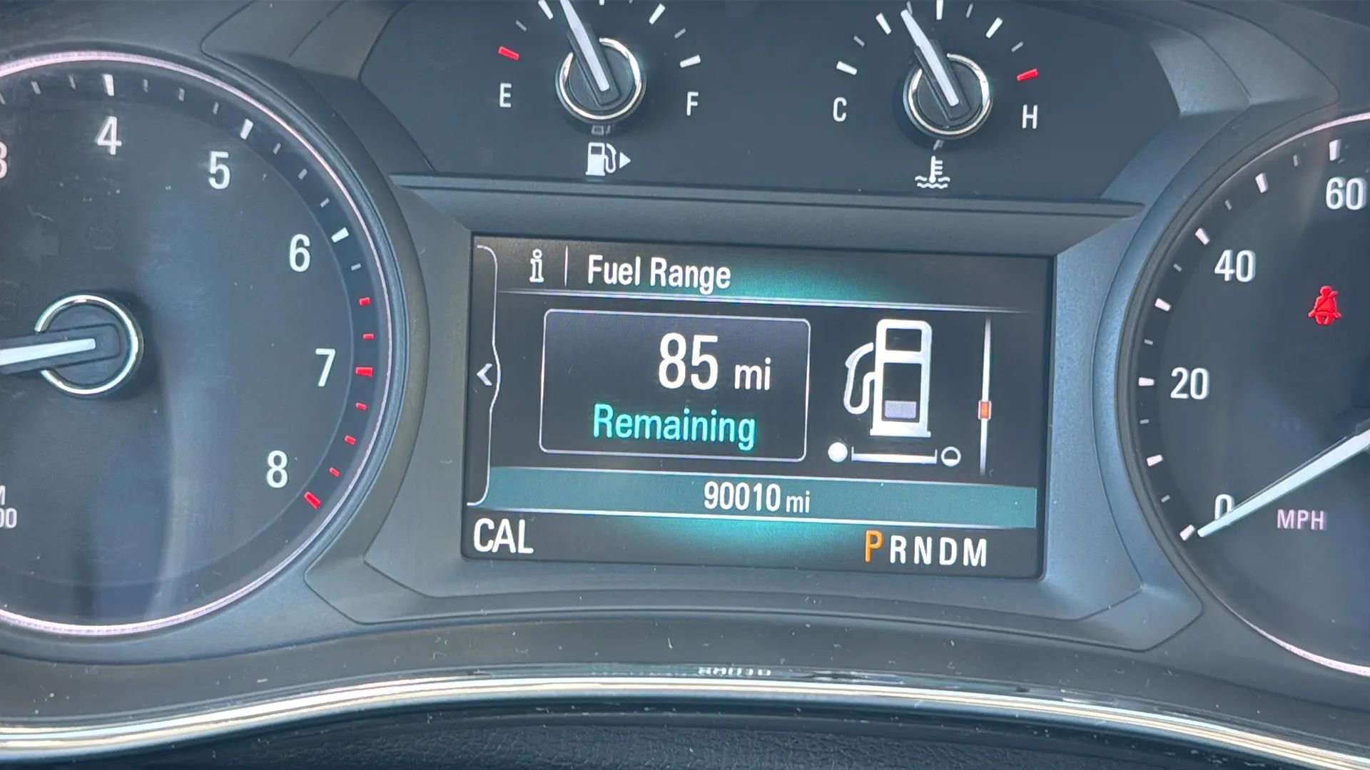 Used 2018 Buick Encore Preferred image 17