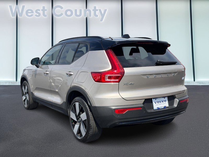 Used 2023 Volvo XC40 Recharge Ultimate w/ Protection Package Premier image 7