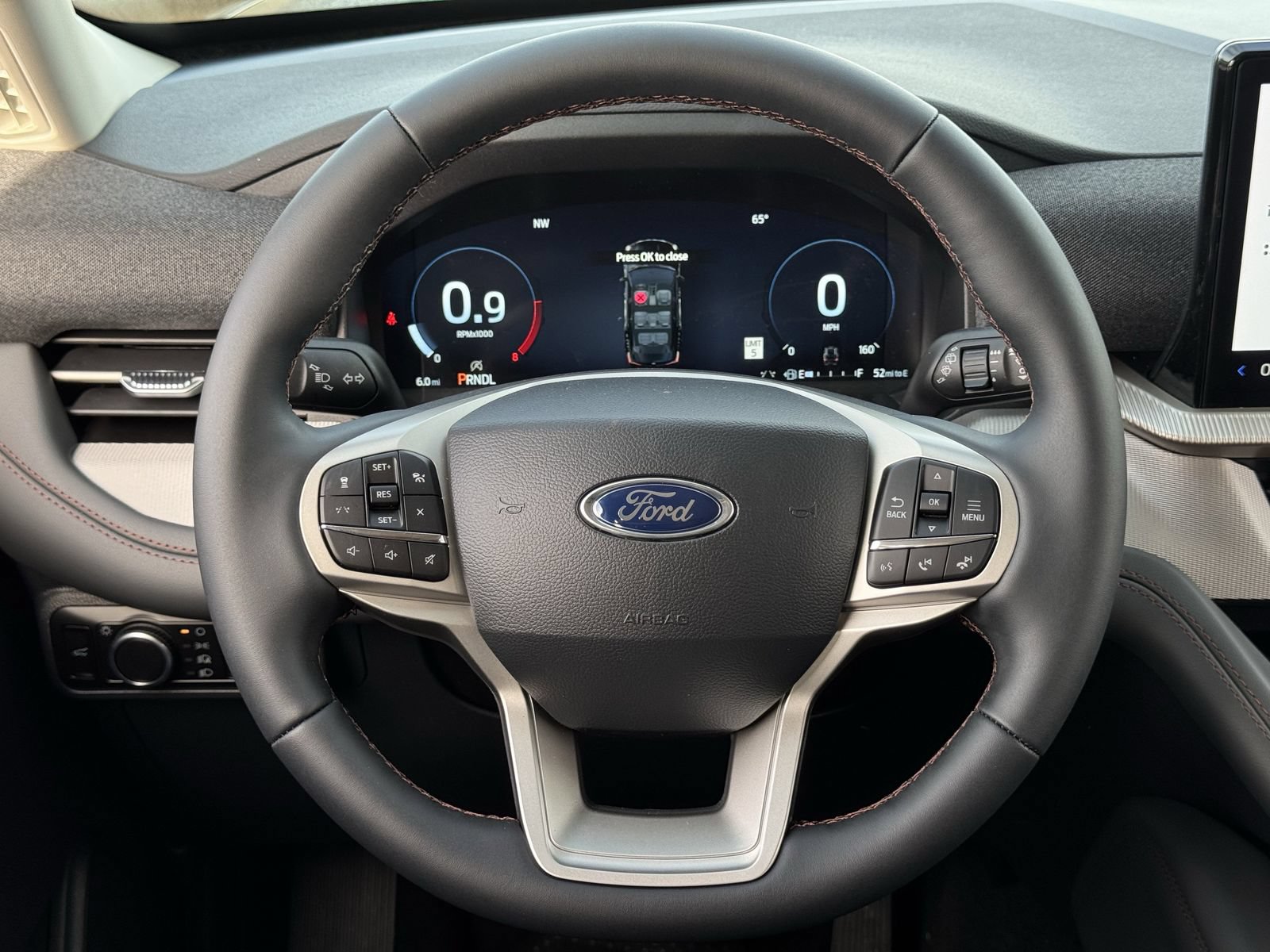 New 2026 Ford Explorer Active RWD image 11