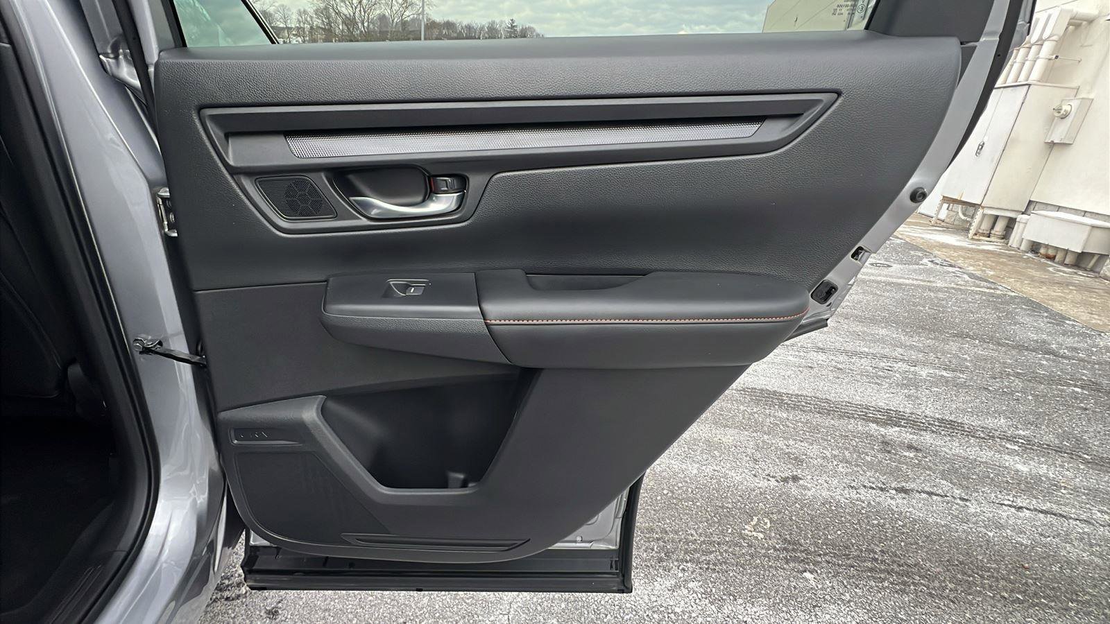 Certified 2025 Honda CR-V Sport-L image 14