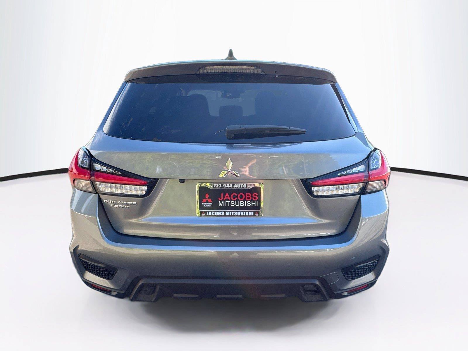 New 2027 Mitsubishi Outlander Sport FWD image 4