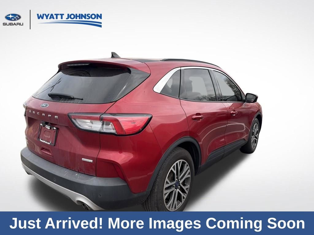 Used 2020 Ford Escape SEL image 8