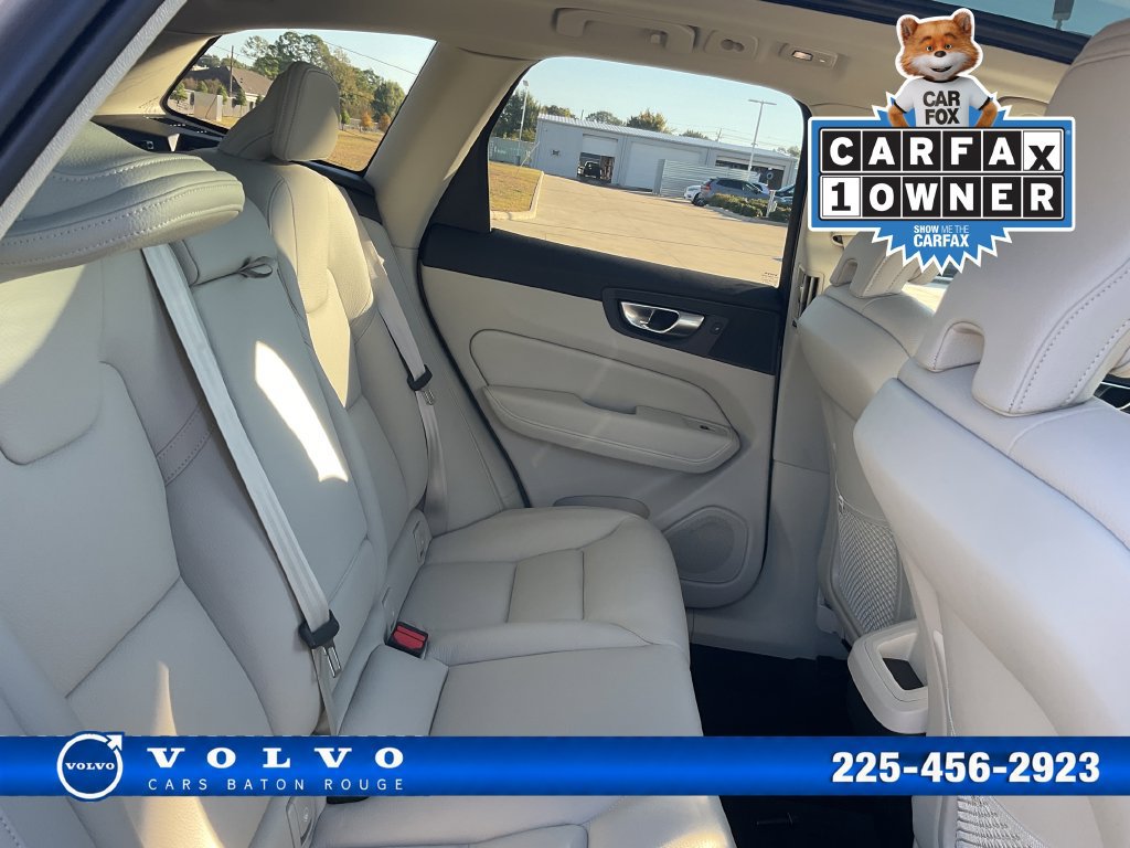 Used 2024 Volvo XC60 B5 Plus w/ Protection Package Premier AWD/4WD image 19