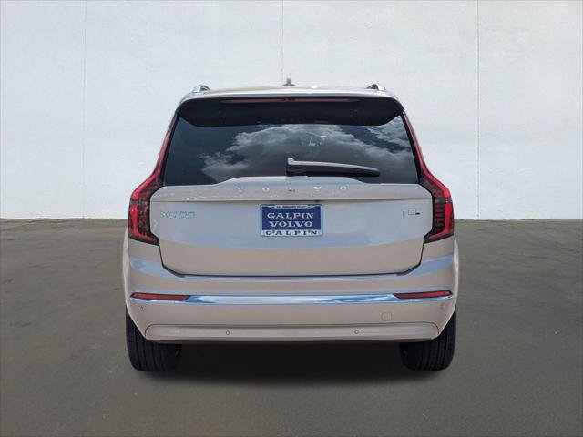 New 2026 Volvo XC90 T8 Plus w/ Protection Package Premier AWD/4WD image 5