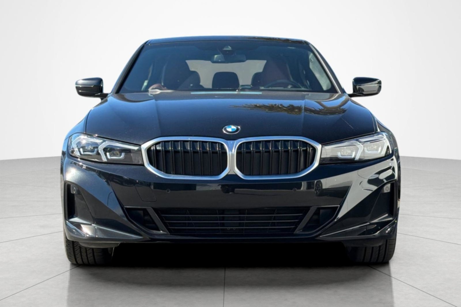 Used 2024 BMW 330i Sedan w/ Premium Package RWD image 8