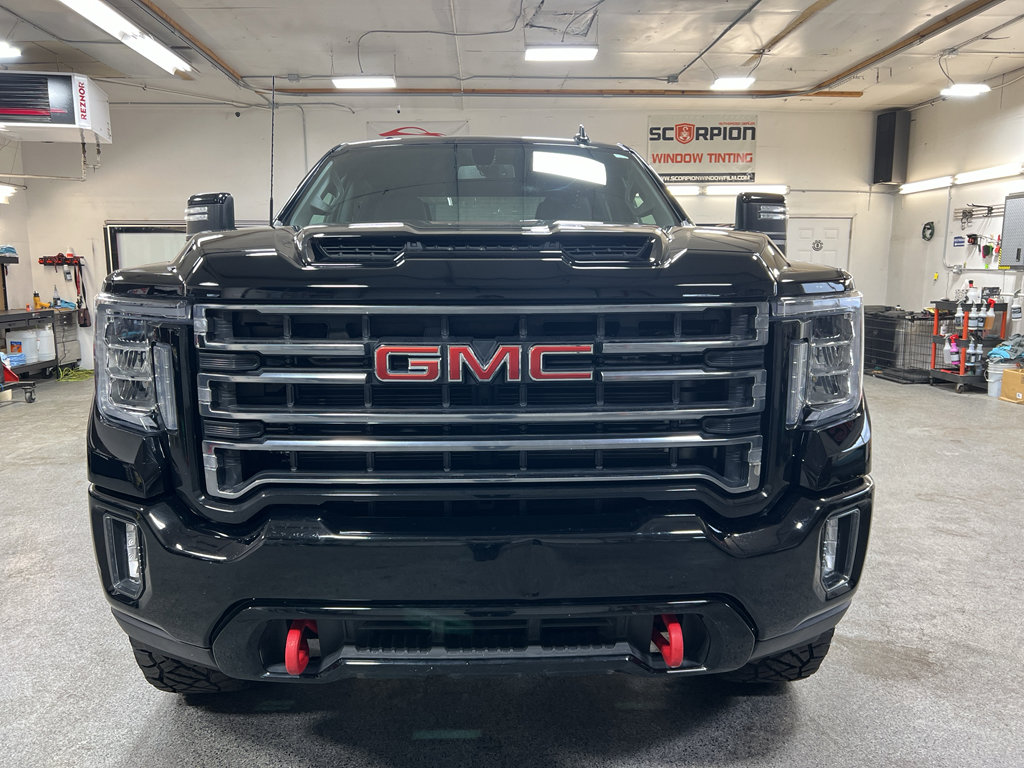Used 2022 GMC Sierra 3500 AT4 AWD/4WD image 8