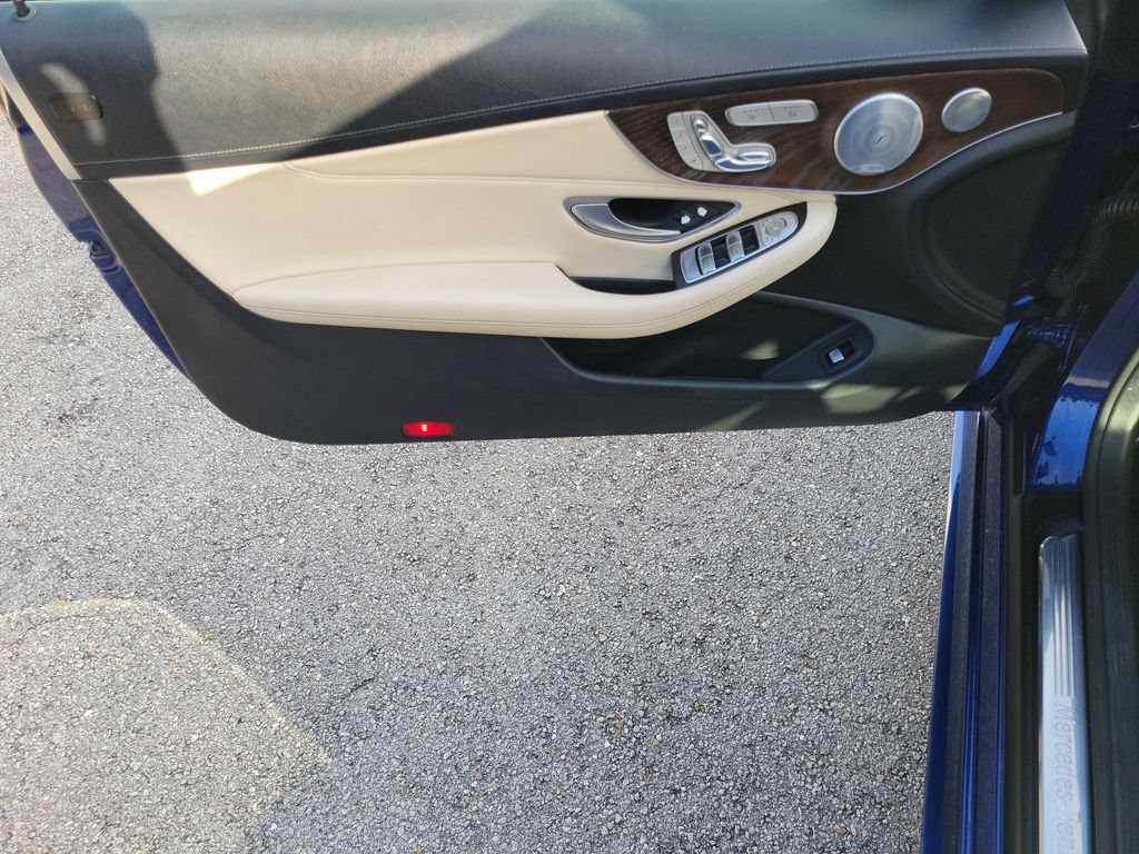 Used 2017 Mercedes-Benz C 300 Cabriolet image 24
