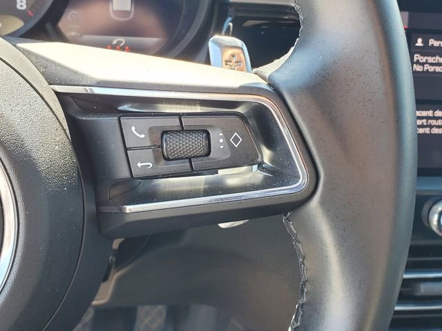 Used 2022 Porsche Macan Base image 25