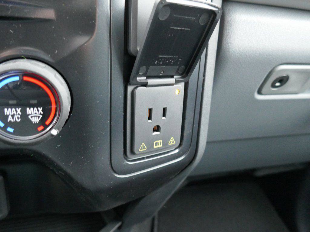 New 2026 Ford F250 XLT w/ XLT Premium Package image 25