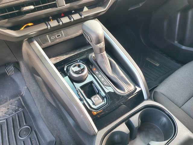 Used 2024 Chevrolet Colorado Trail Boss w/ Advanced Trailering Package image 18