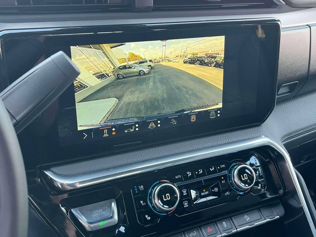 New 2026 GMC Sierra 2500 Denali w/ Denali Reserve Package AWD/4WD image 29