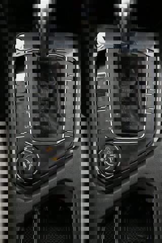 Used 2019 Volkswagen Tiguan SE image 23