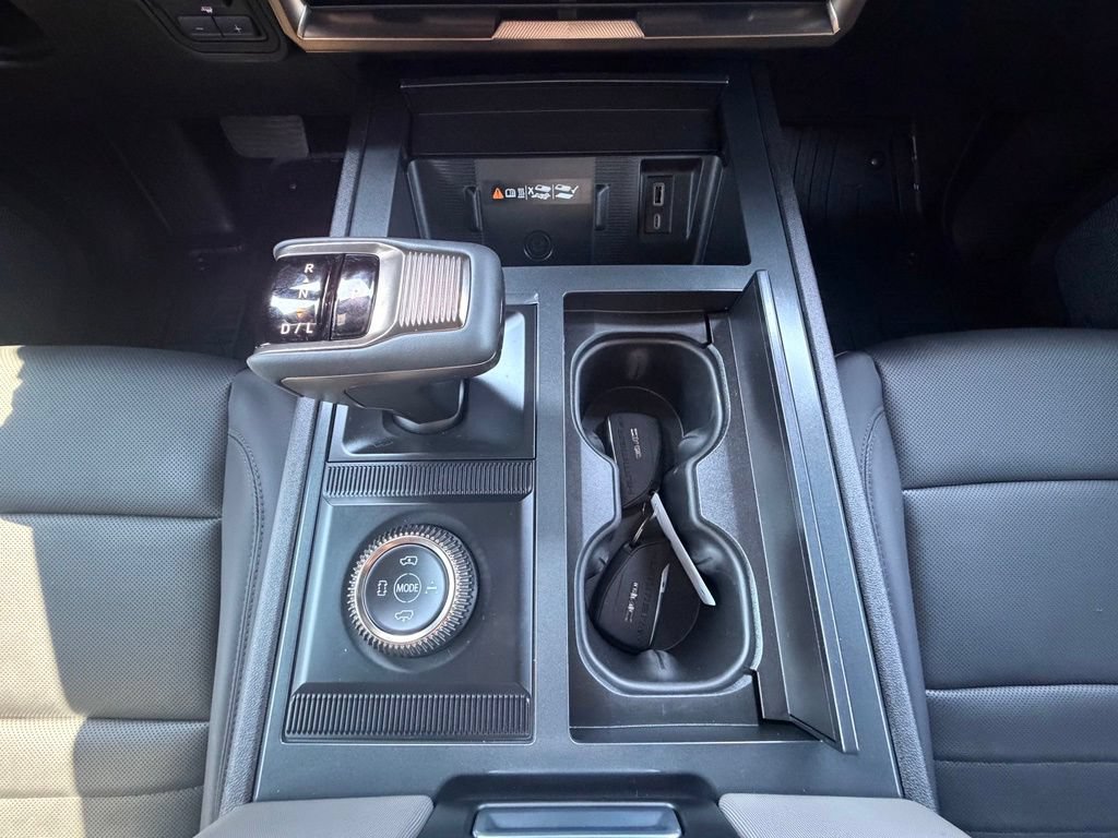 Used 2024 GMC Hummer EV 2X AWD/4WD image 11