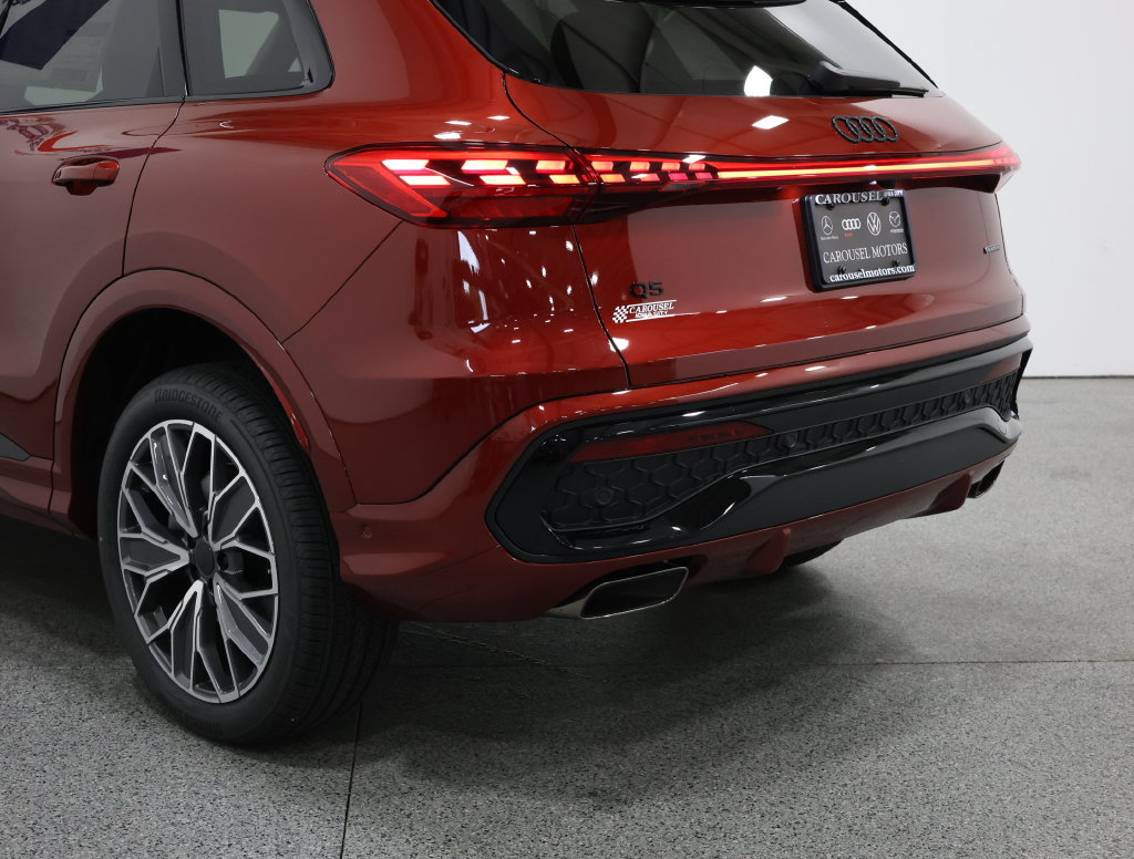 New 2026 Audi Q5 Premium Plus AWD/4WD image 10