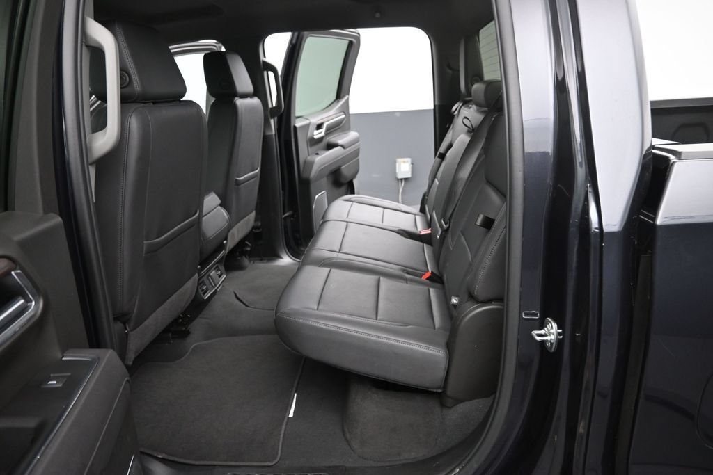 Used 2025 GMC Sierra 1500 SLT AWD/4WD image 20