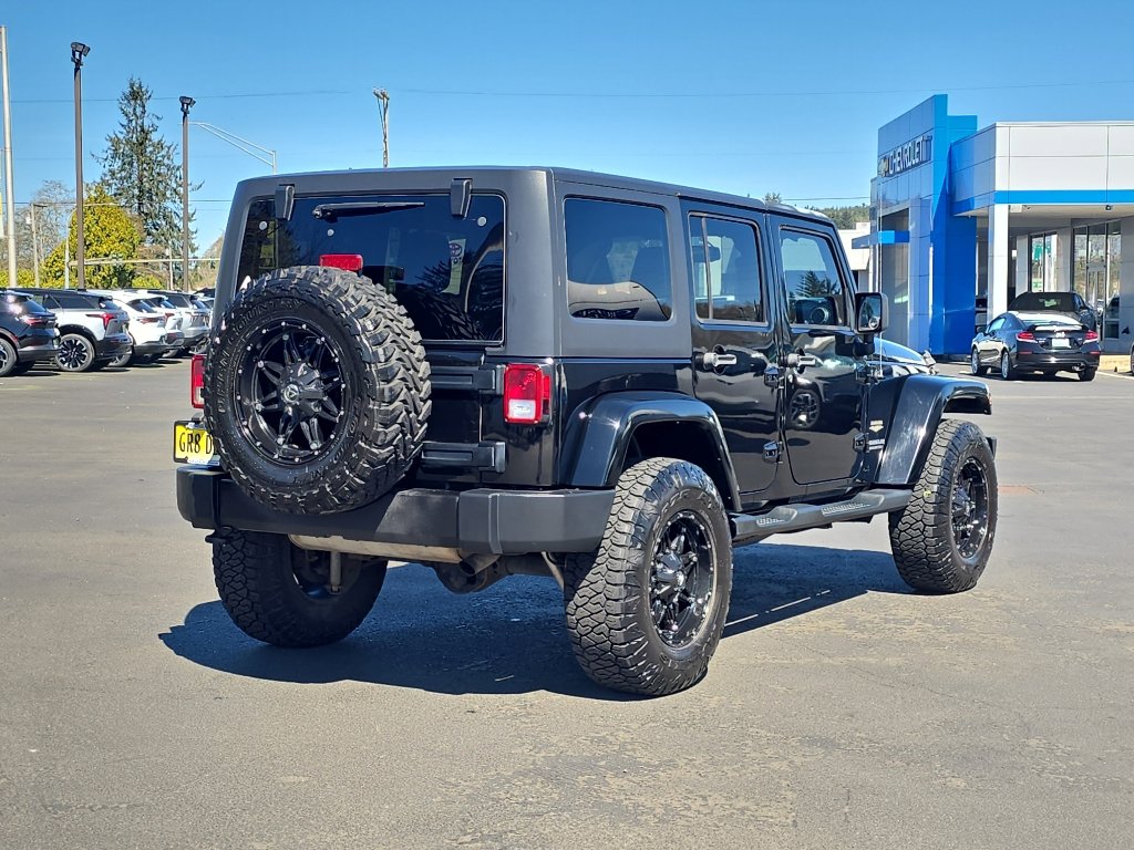 Used 2013 Jeep Wrangler Unlimited Sahara w/ Connectivity Group image 5