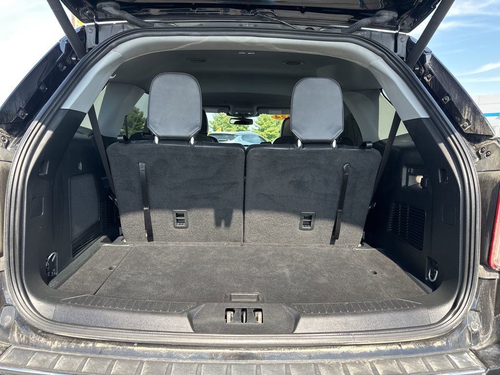 Used 2024 Ford Explorer Limited image 16