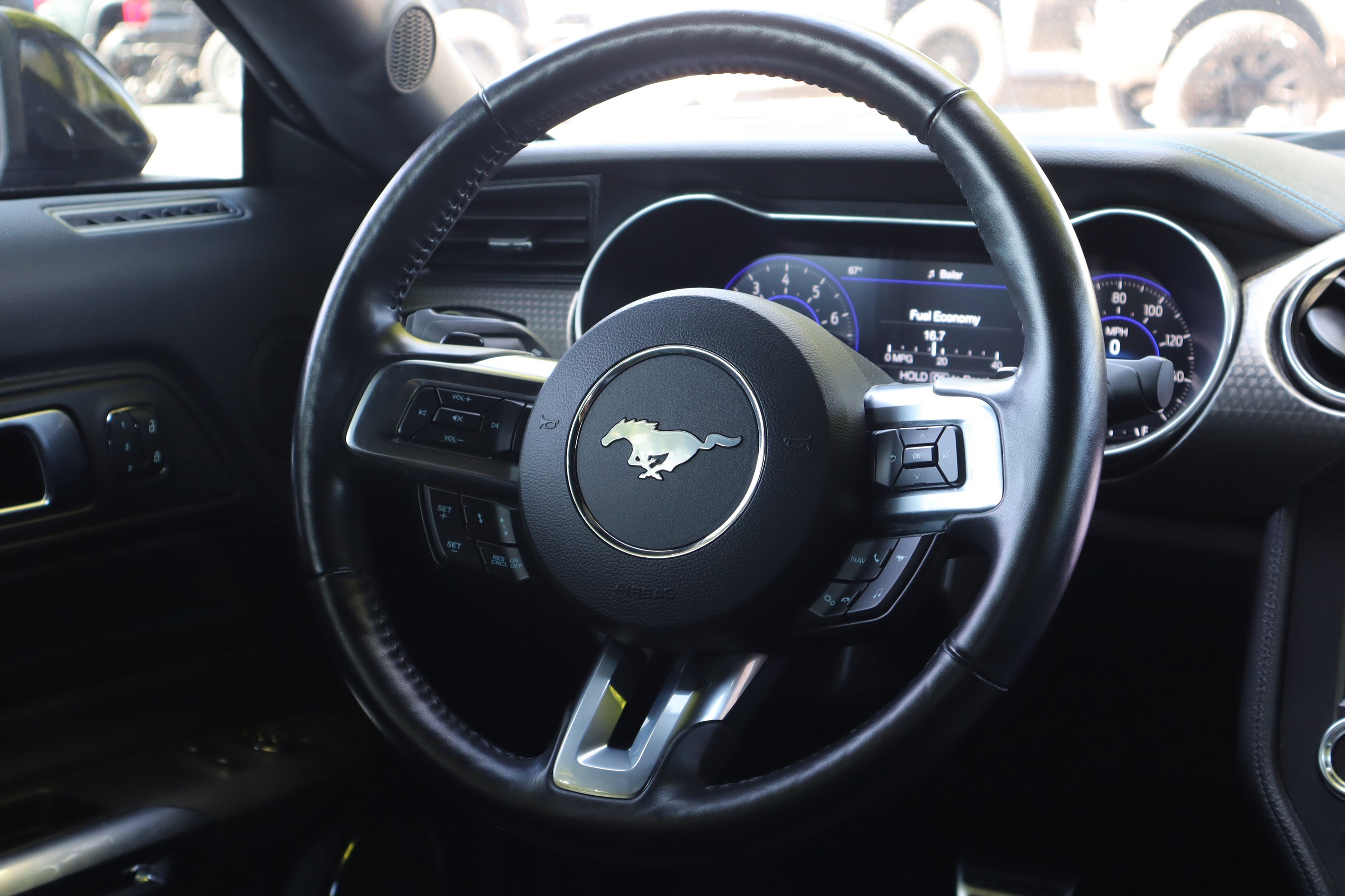 Used 2022 Ford Mustang GT Premium w/ GT Performance Package RWD image 18