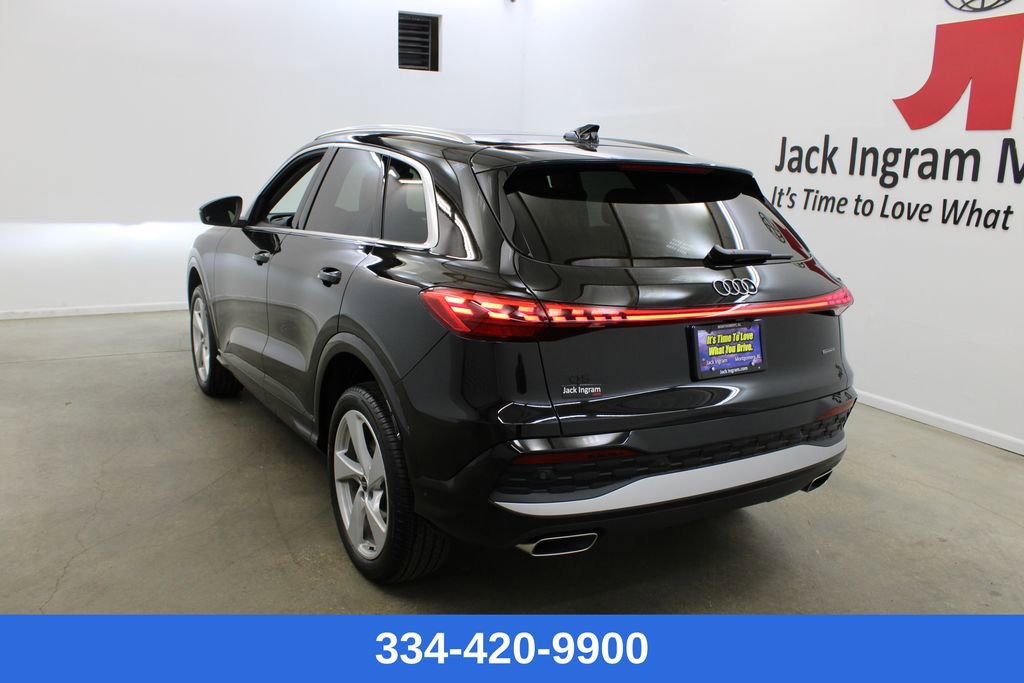 New 2025 Audi Q5 Premium Plus image 2