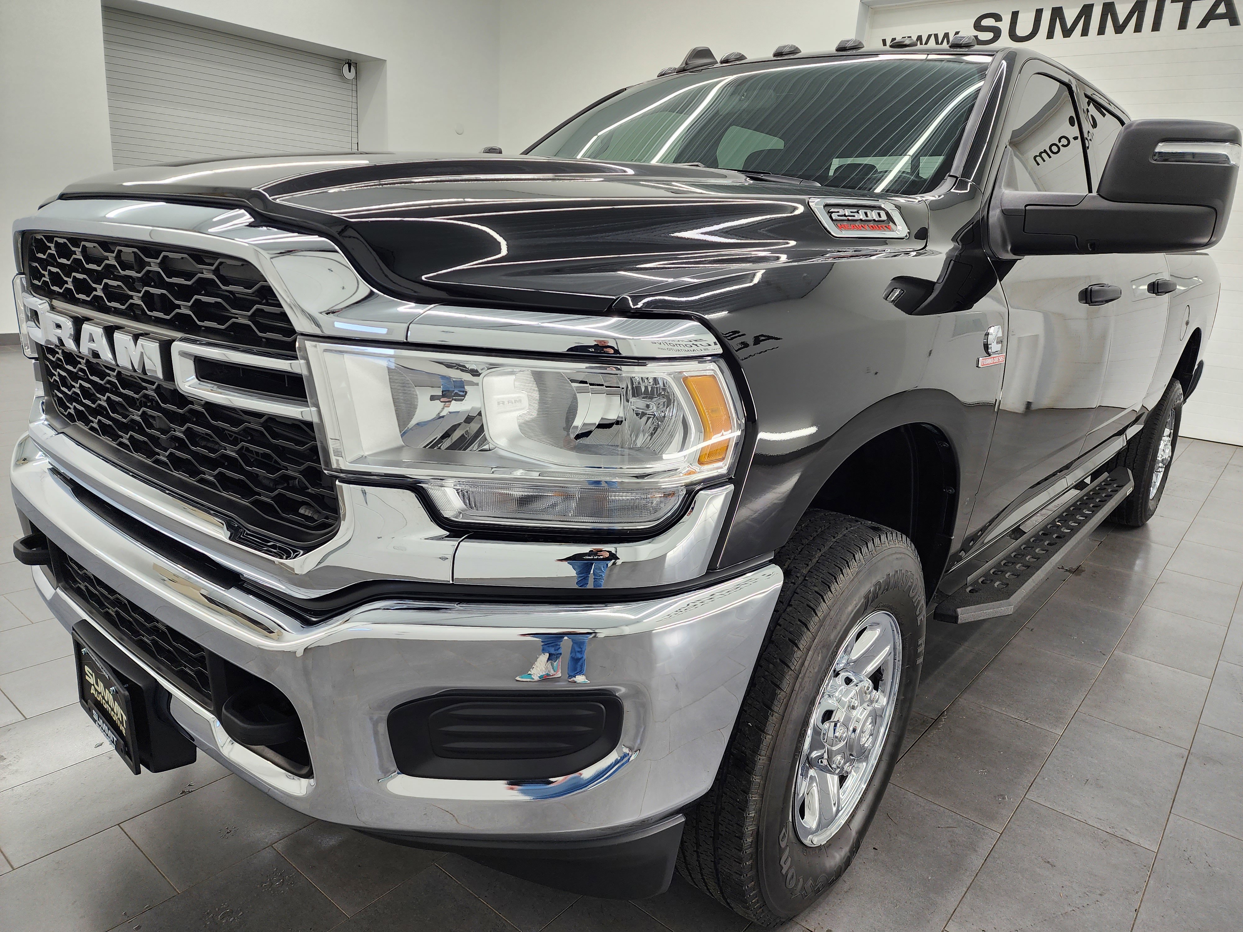 Used 2023 RAM 2500 Tradesman image 7