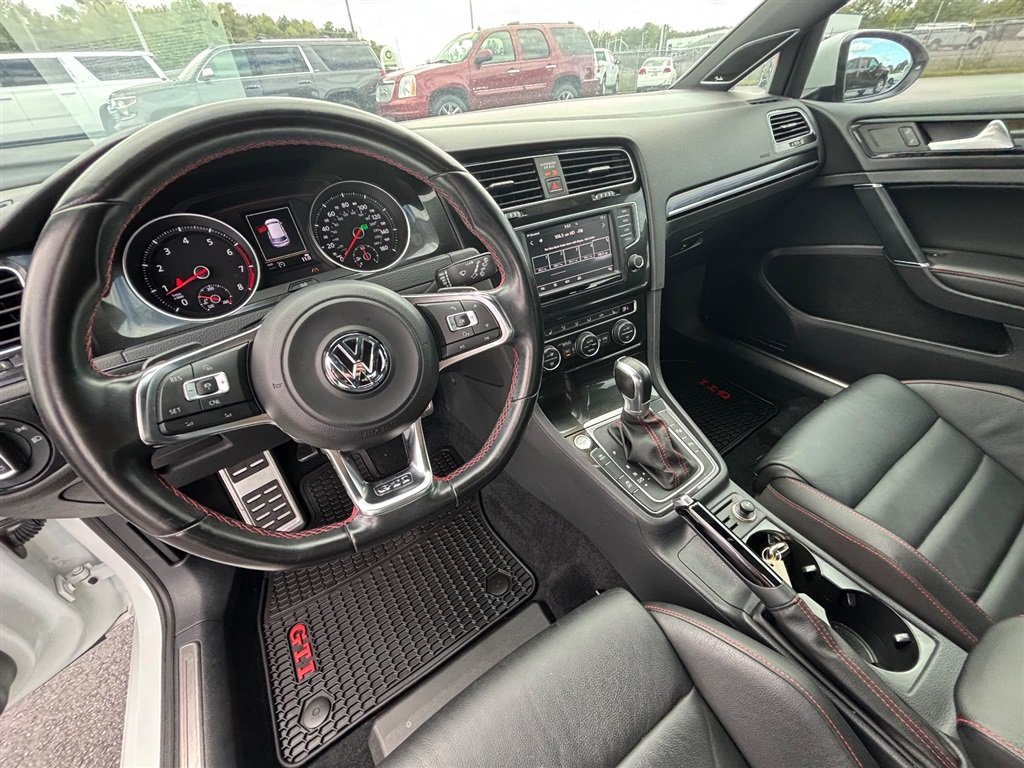 Used 2016 Volkswagen GTI Autobahn w/ Driver Assistance Package FWD image 14