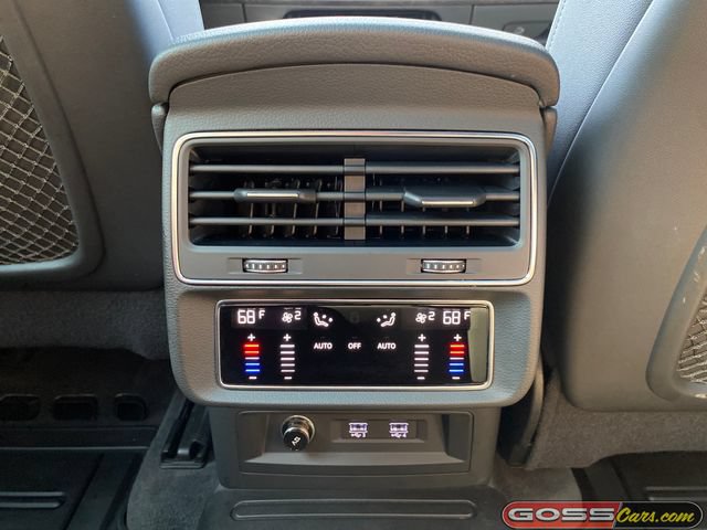 Used 2020 Audi Q8 Prestige AWD/4WD image 23